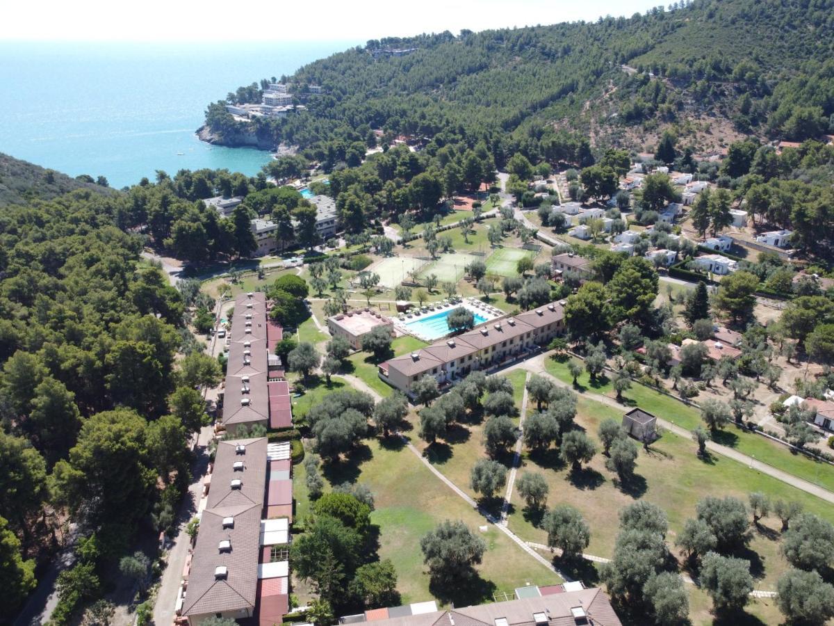 Hotel degli Ulivi Vieste Esterno foto